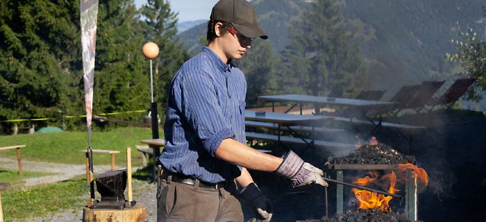 Teamerlebnis Grillspiess-Schmieden Team-Event